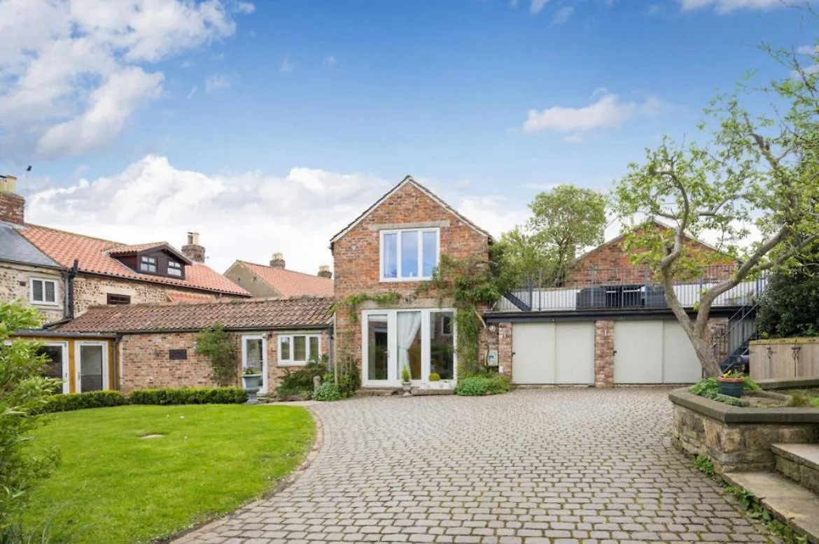 Tanyard Barn - North Yorkshire Villa York
